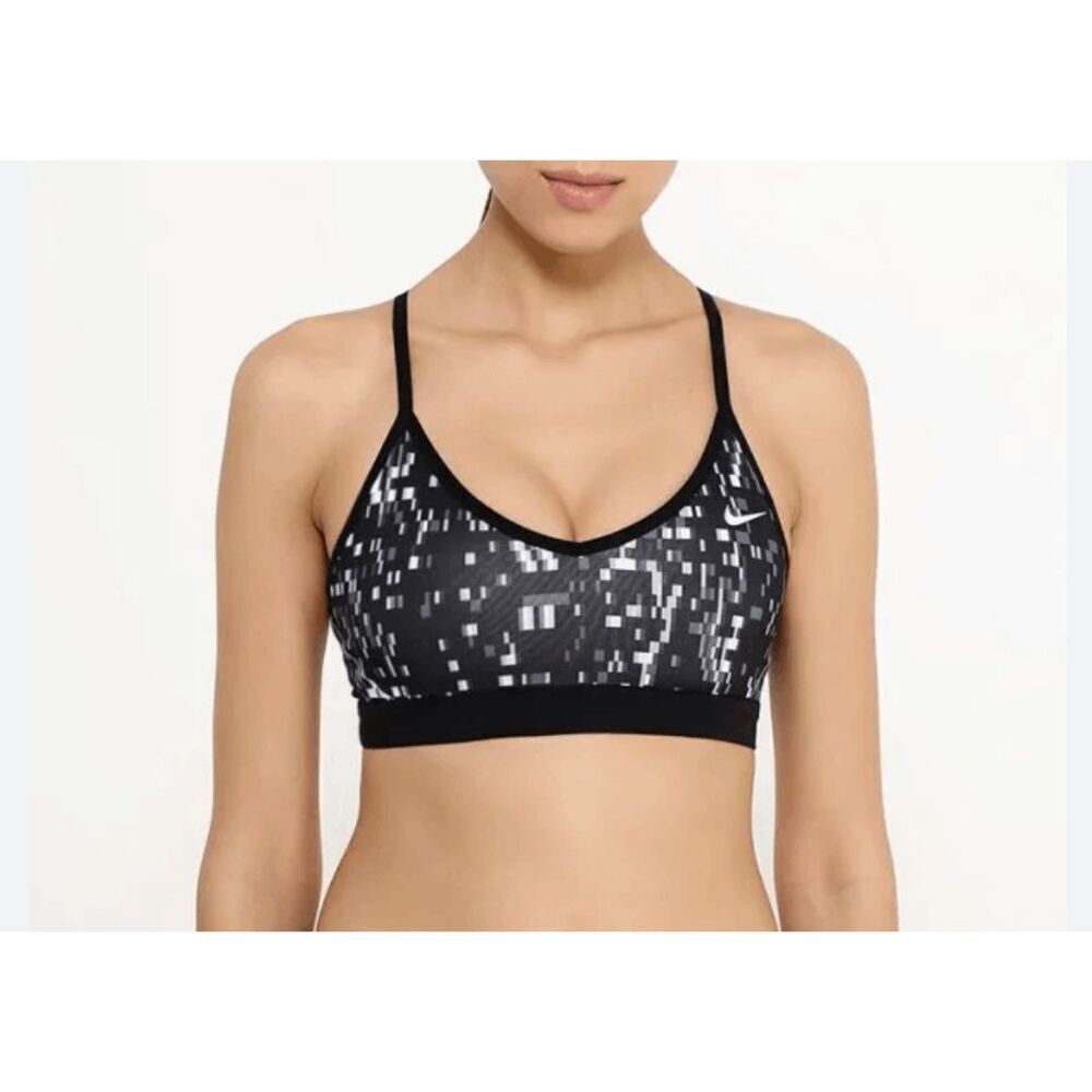 Nike dri fit women’s padded racerback sports bra size medium